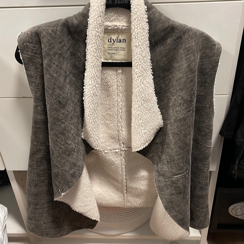 Dylan vest. One snap closure.